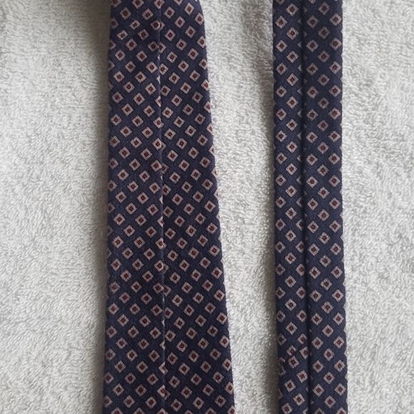 Wembley Dark Blue 100% Polyester Necktie / Suit Tie - Picture 8 of 13